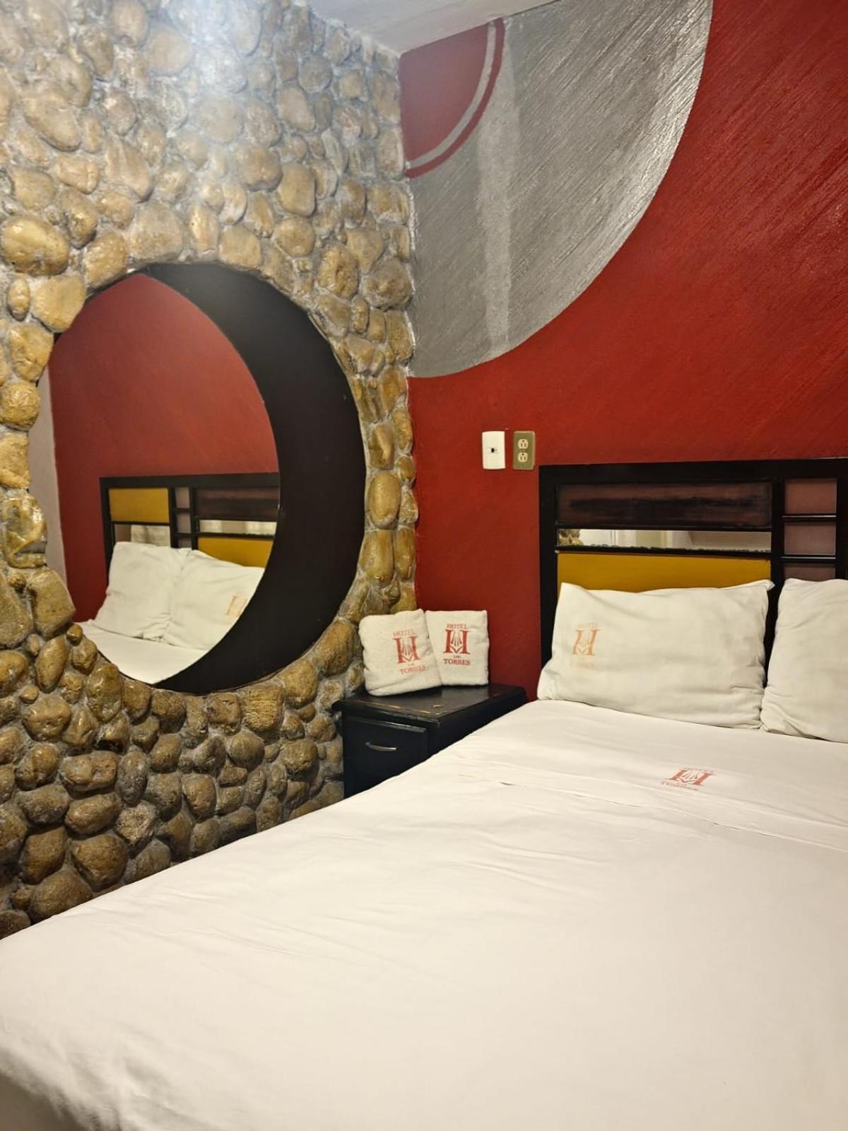OYO Hotel Las Torres Tehuacán Exterior foto